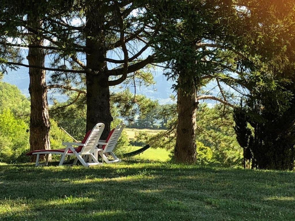 Bed and Breakfast Weekend En Provence Comps  Екстер'єр фото
