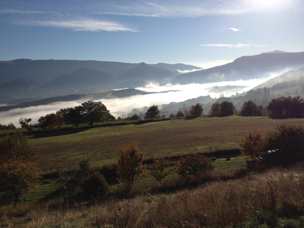 Bed and Breakfast Weekend En Provence Comps  Екстер'єр фото